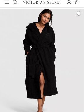Victoria's Secret Black Plush Hooded Robe